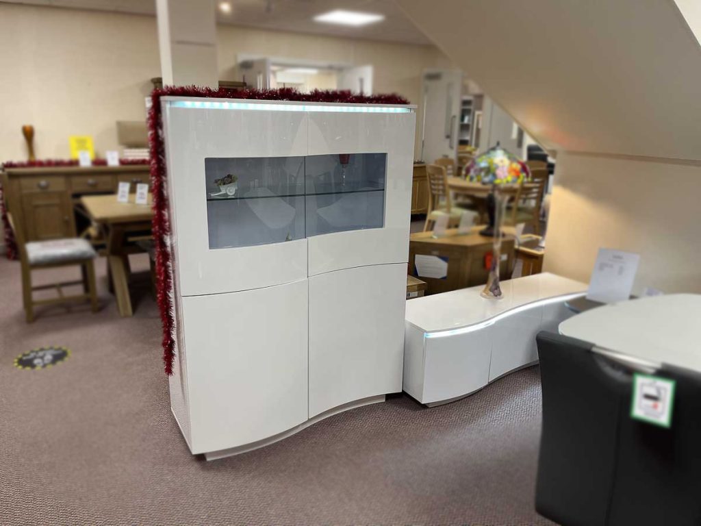 FURNITURE SALE IN ST AUSTELL CORNWALL