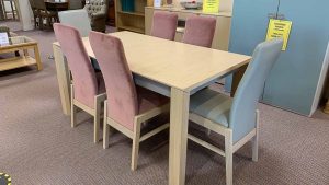 VANTAGE TABLE & 6 CHAIRS WAS £2865 NOW ONLY £1295